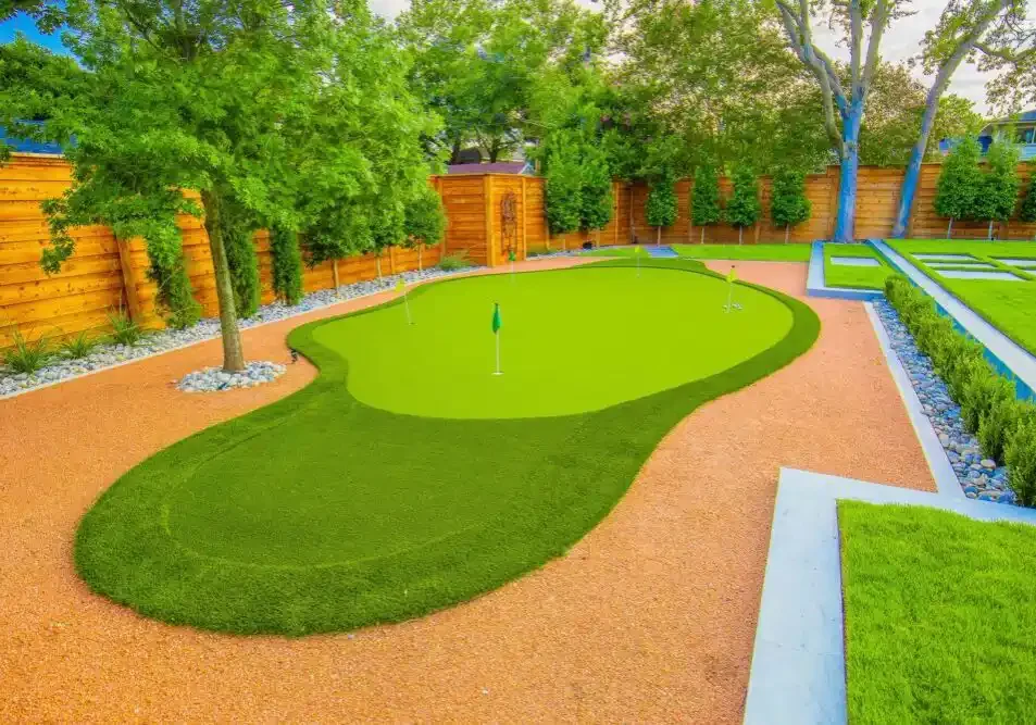 richardson-texas-putting-green-installation-1-1000x667-landscape-66915527ff72eda0426346ffeb1f5116-5j3m7wutcogr copy
